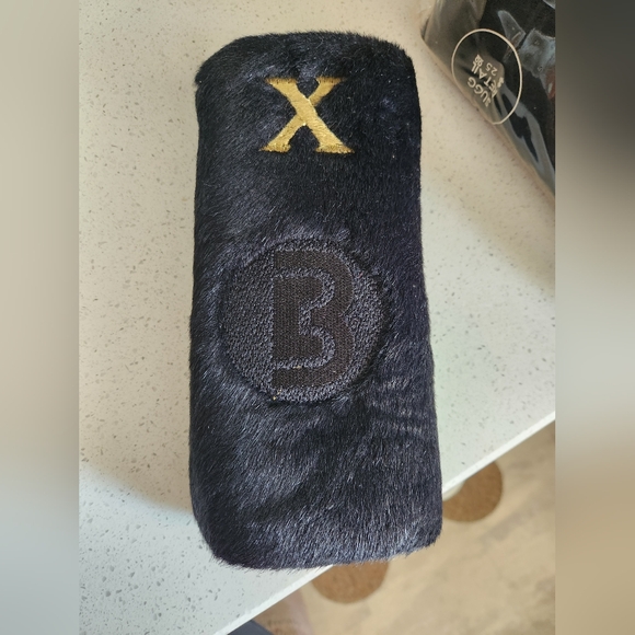 Bennington Golf Head Covers Set NWT - Picture 3 of 3
